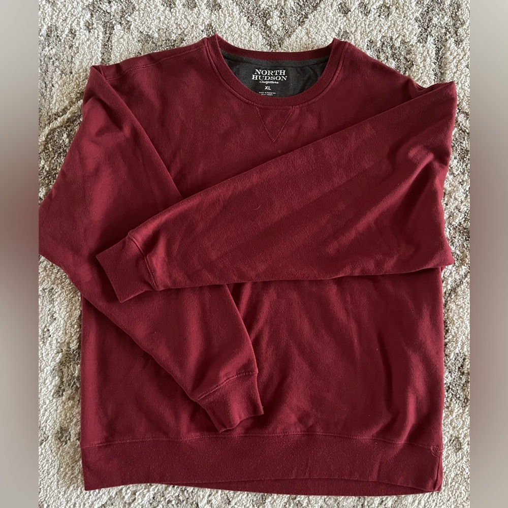 Super comfy Blue and Red crewneck Sweatshirts/set